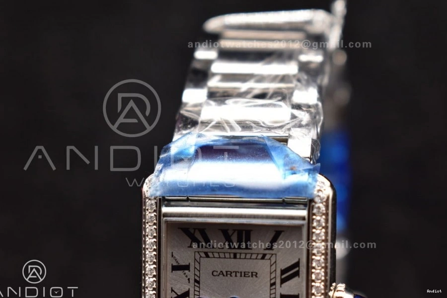 Quartz Diamond Ronda On 1190 With Dial Solo Bracelet K11F 20.3mm Bezel Tank SS SS Soft White 0709